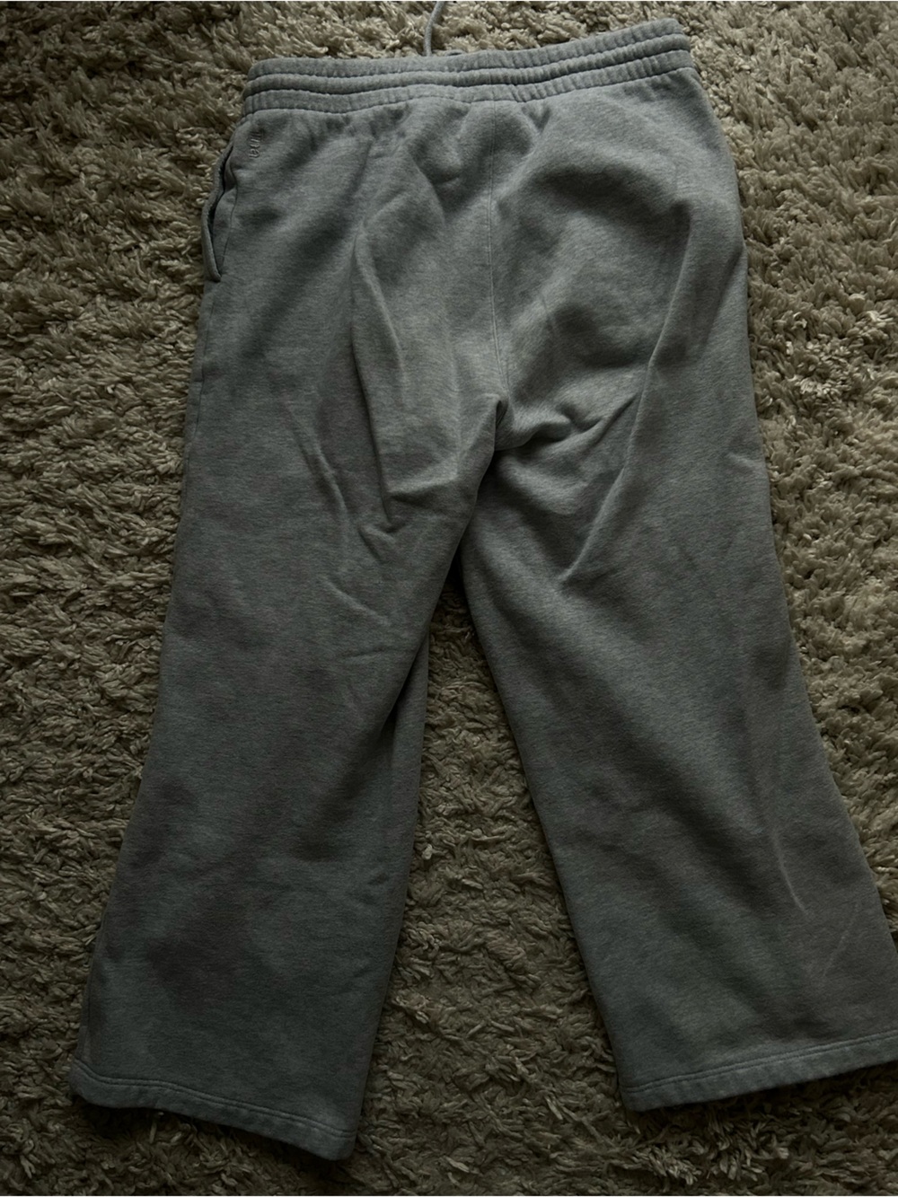 Aritzia wide leg sweatpants COZY AF - Picture 2 of 3